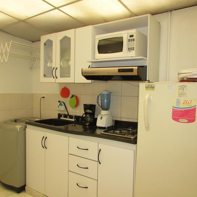 Casa De Huespedes Shalom Victoria Guest House Bogotá Eksteriør bilde