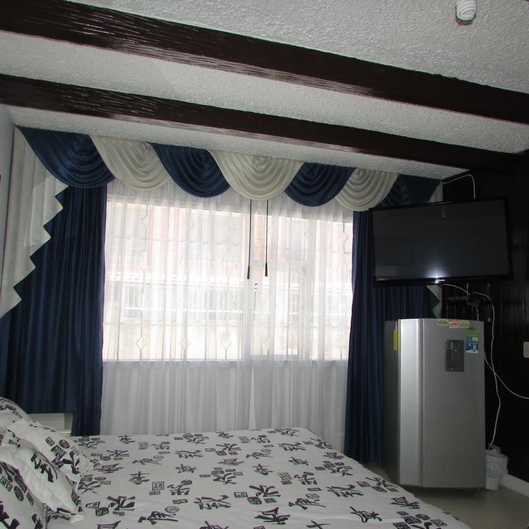 Casa De Huespedes Shalom Victoria Guest House Bogotá Eksteriør bilde