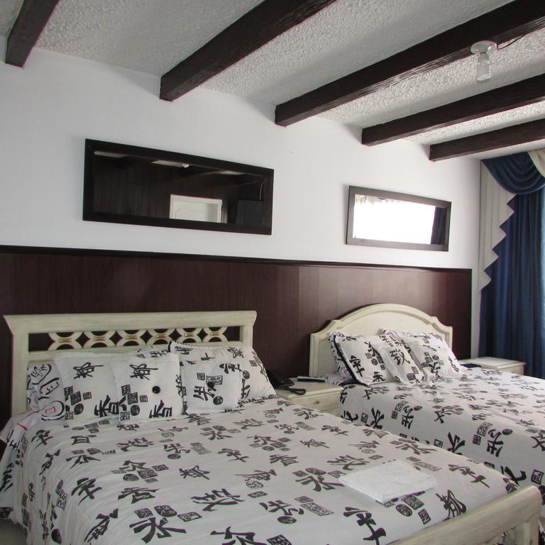 Casa De Huespedes Shalom Victoria Guest House Bogotá Eksteriør bilde