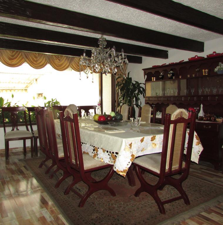 Casa De Huespedes Shalom Victoria Guest House Bogotá Eksteriør bilde