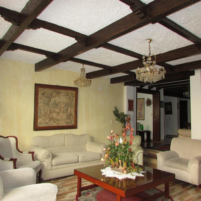 Casa De Huespedes Shalom Victoria Guest House Bogotá Eksteriør bilde